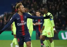 ayx-包含欧冠倒计时；巴黎圣日耳曼今晨迎来里程碑；细节引发关注；悬念犹存；资深球员宣示担当的词条