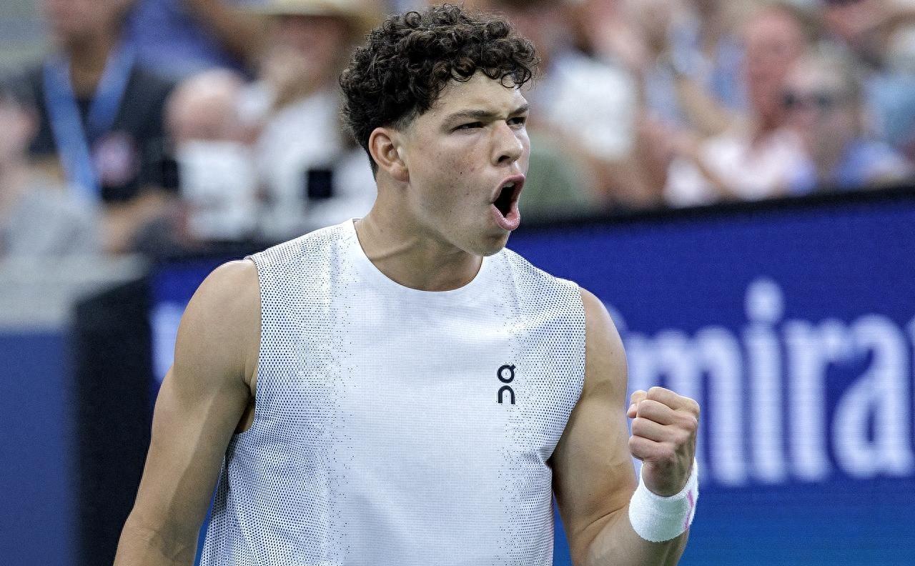 关于赛地聚焦：中超赛后热度飙升，莱比锡更衣室发声，赛场秩序良好，身体对抗强度拉满的信息